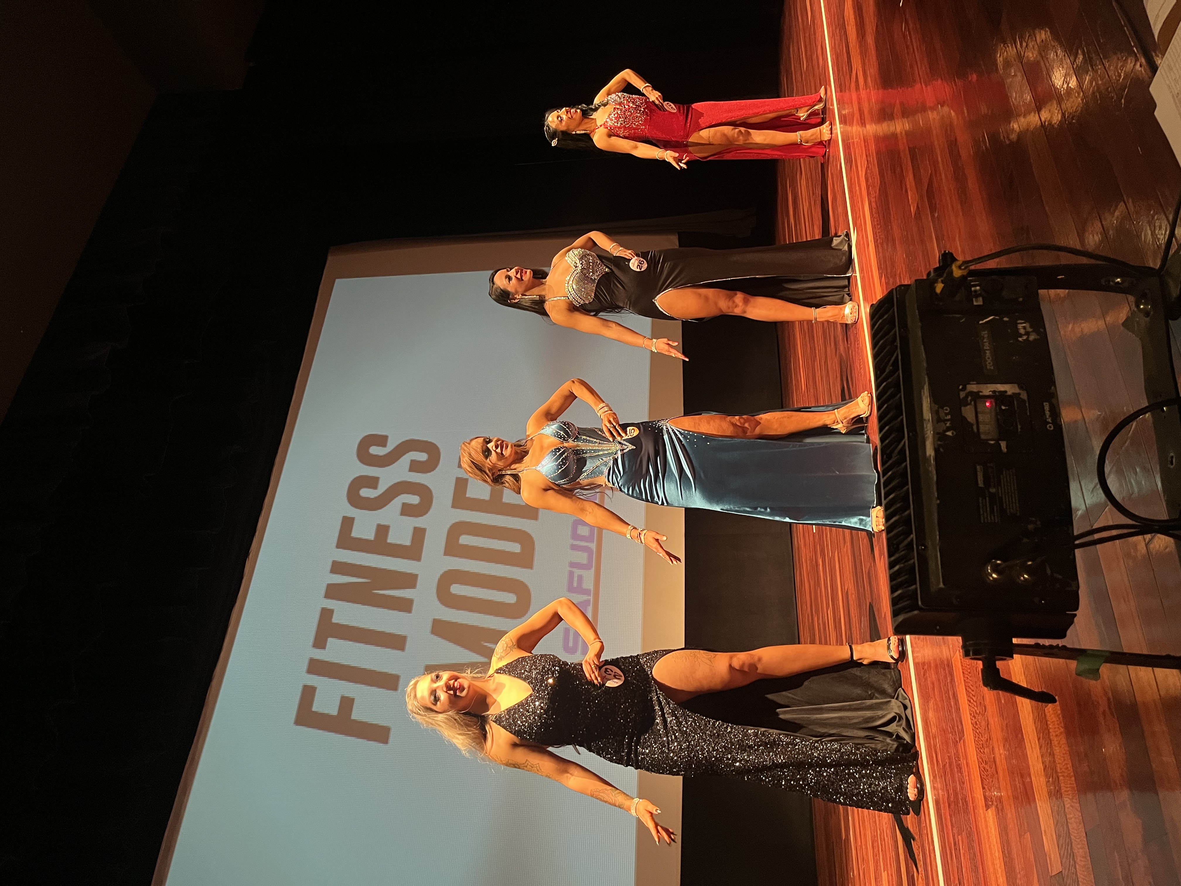 Atletas Fitness Model 2